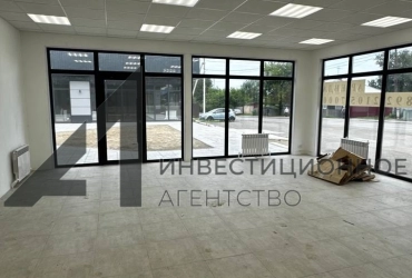 Свежее здание под торговлю. Центр